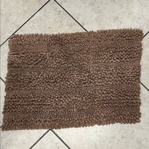 Brown Textured Bath Mat 24”x17”